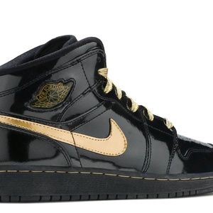 Air Jordan 1 Phat Black Metallic & Gold